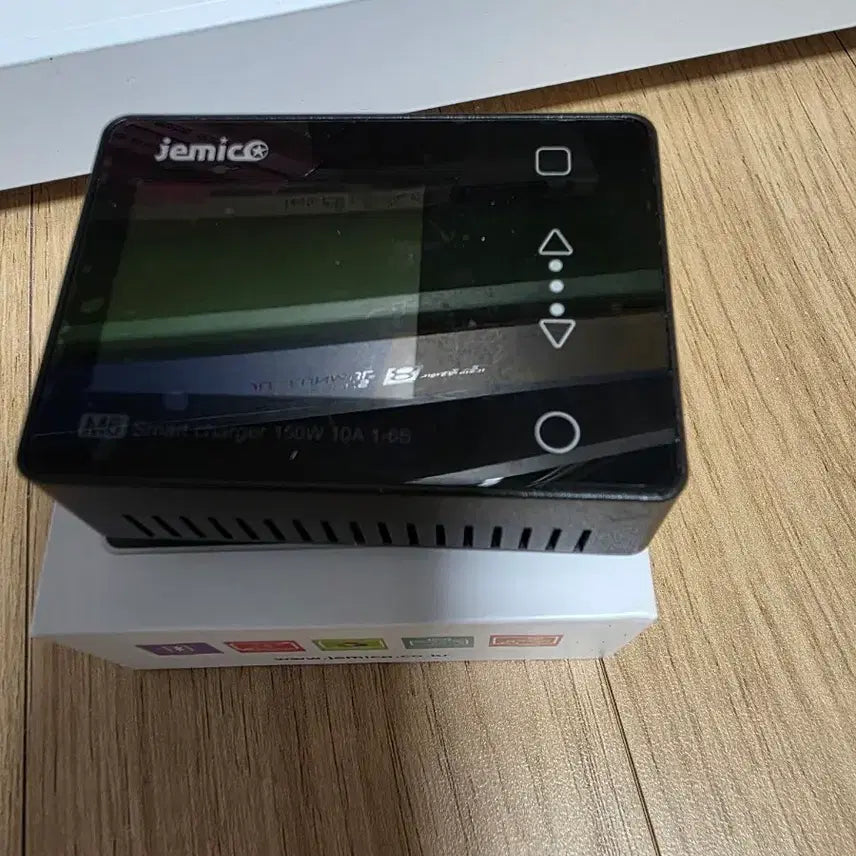 [BUNJANG] Jae-mi-ko M6 Motor Runner / 재미코 M6