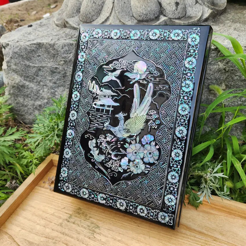 [BUNJANG] 1970s Korean Mother-of-Pearl Lacquerware Document Box / 근대사 70년대 나전칠기 고급 자개서류함