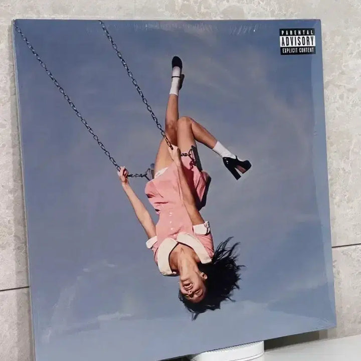[BUNJANG] Olivia Rodrigo Signed LP Bundle Set with Popup Cover / 일괄) 올리비아 로드리고 lp 친필싸인+팝업커버