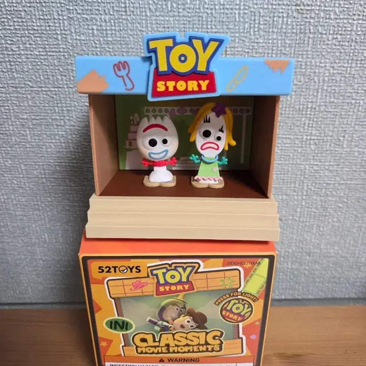 [BUNJANG] Toy Story 5 Stage Play Series Random Figure Set - Forky / 토이스토리5 무대극 시리즈 랜덤 피규어 세트 포키