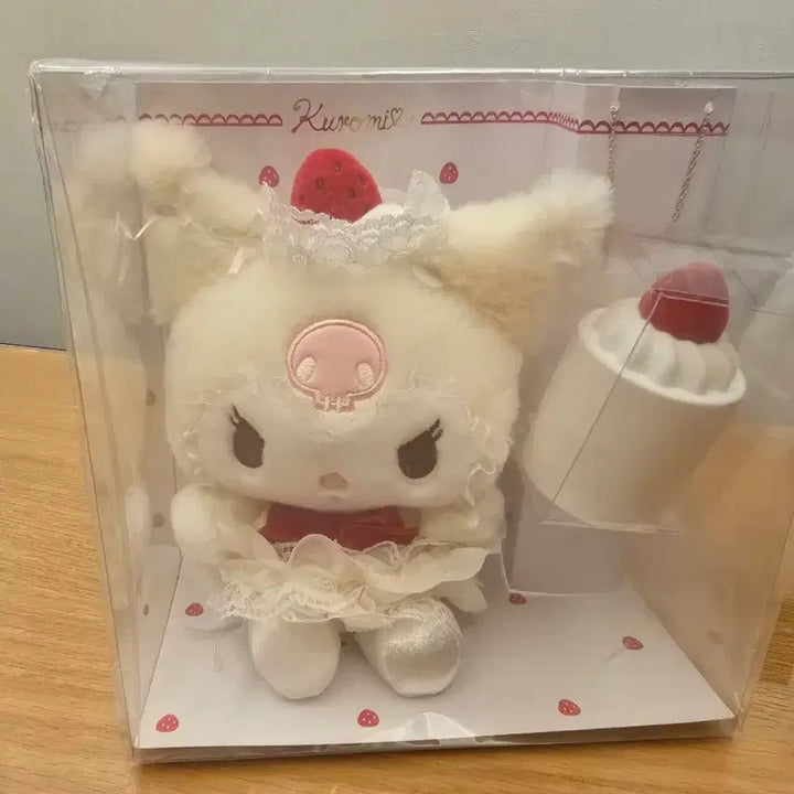 [BUNJANG] Sanrio Kuromi Shortcake Series 1 Plush &amp; Accessories Set (Sealed) / 산리오 쿠로미 쇼트케이크 1탄 누이 및 악세서리 미개봉