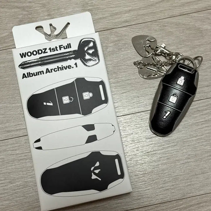 [BUNJANG] WOODZ Cho Seung Youn Archive 1 Car Key Album / 우즈 조승연 아카이브1 차키 앨범