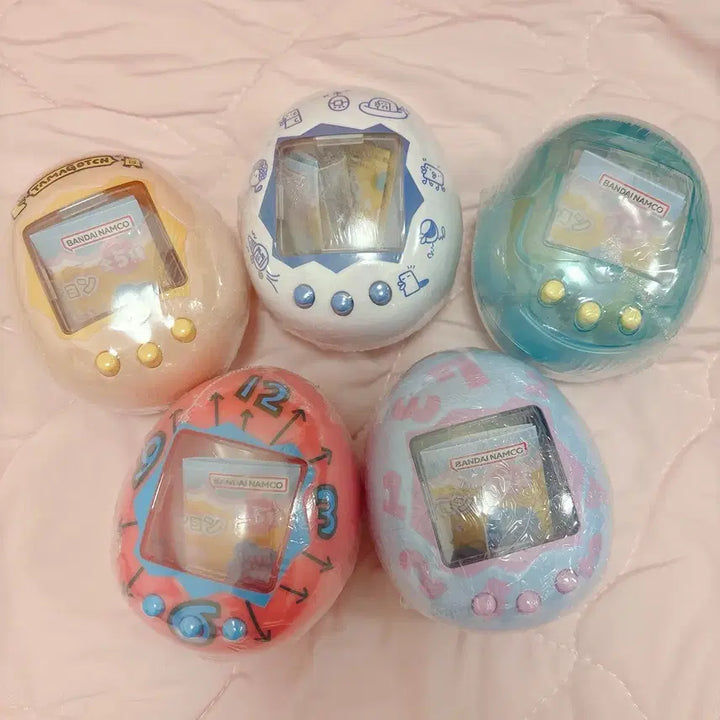 [BUNJANG] Tamagotchi Carrier Case Gacha / (품절)다마고치 캐리어 케이스 가챠