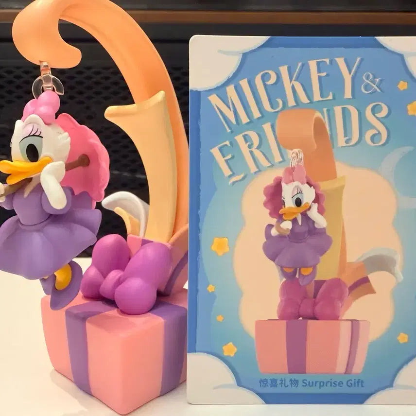 [BUNJANG] Pop Mart Disney Mickey and Friends Enchanted Dream Series Daisy Duck Figure / 팝마트 디즈니 미키와 친구들의 황홀한 꿈 시리즈 데이지덕