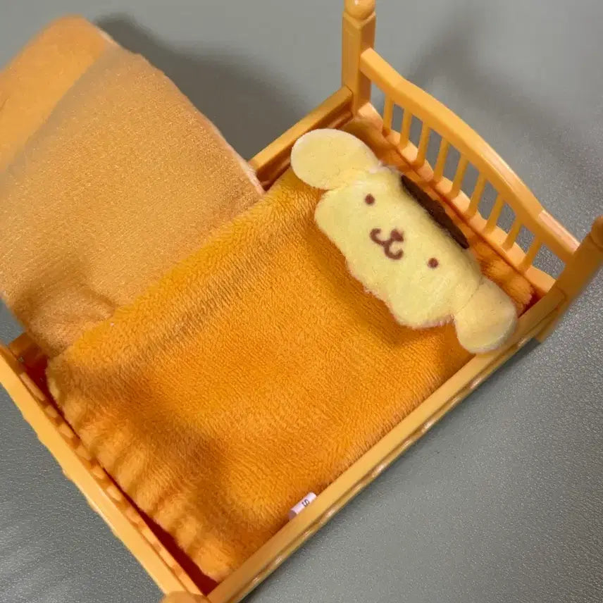 [BUNJANG] Sanrio Pompompurin Miniature Bed (Unsealed) / 단순개봉) 산리오 폼폼푸린 미니어처 침대