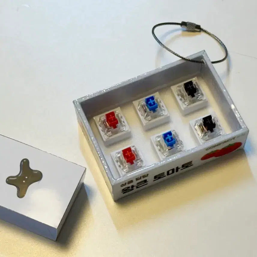 [BUNJANG] 6-Switch Clicker Keychain Kit (Blue, Red, Brown Switches) / 6구 키캡 클릭커 키링