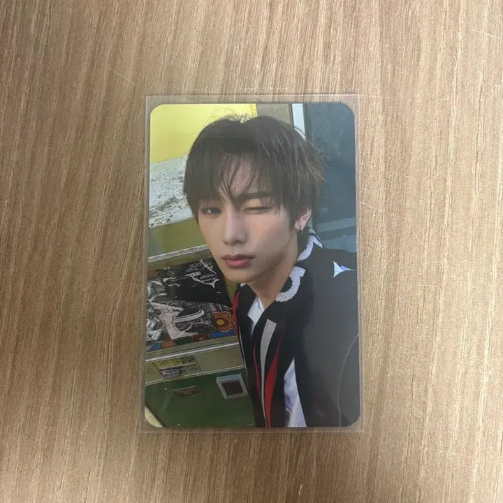 [BUNJANG] ALDI ONE Fancon Eliez John Anshin Photocard / 알디원 팬콘 앨리즈존 안신 포카 양도