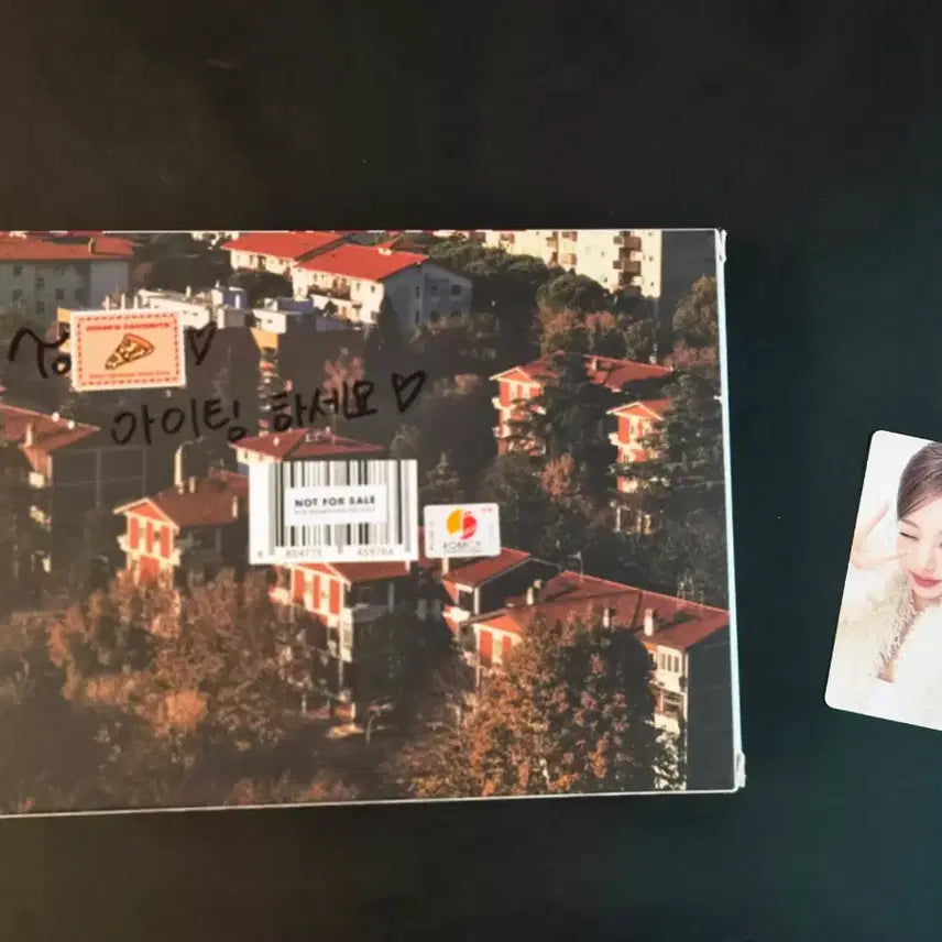 [BUNJANG] IVE IVEIVE Autographed Album with Jang Wonyoung Photocard / 아이브 리바이브 친필싸인 앨범포카 포함