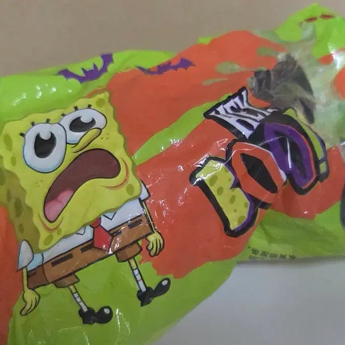 [BUNJANG] KFC SpongeBob Halloween Devil Figure / KFC 스펀지밥 악마 할로윈 피규어