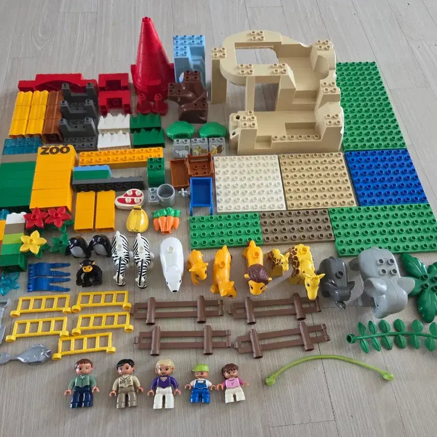 [BUNJANG] LEGO DUPLO Giant Zoo Set (4960 + 4971) / 레고듀플로 자이언트 Zoo 4960(동물원)+4971