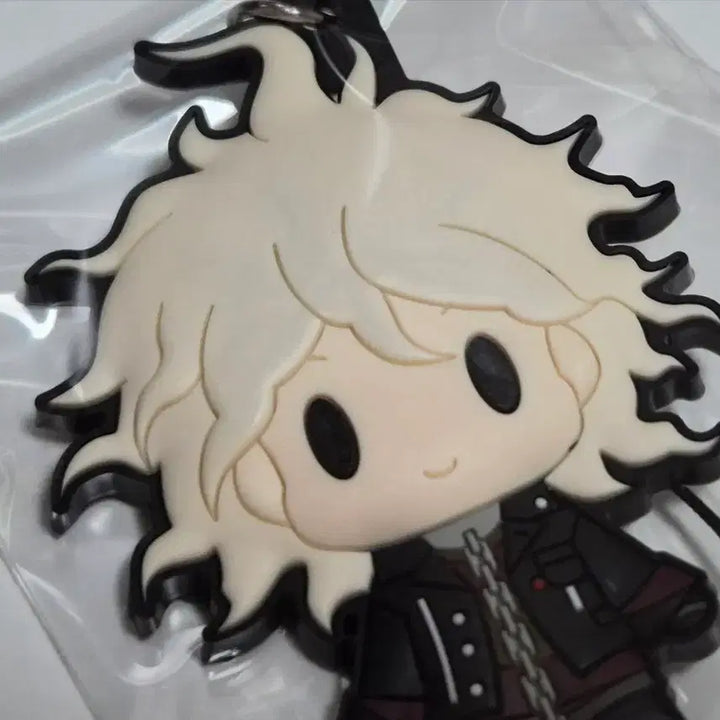[BUNJANG] Super Danganronpa Komaeda (Meshitsukai) Rubber Strap &amp; Emblem Badge / 슈퍼 단간론파 코마에다 (메시츠카이) 러버스트랩 &amp; 문양 뱃지