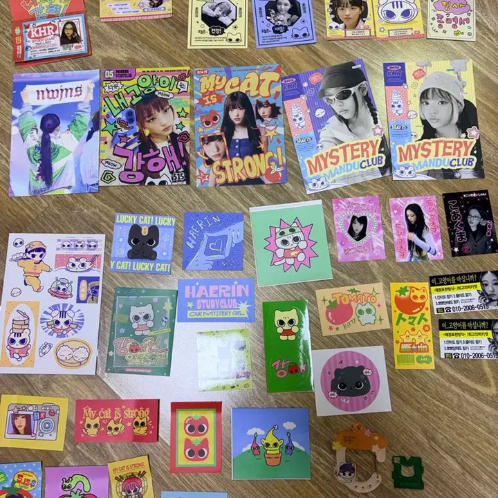 [BUNJANG] NewJeans Haerin Cafe Goods Bundle Set / 30여종 뉴진스 해린 생카 굿즈 강연동