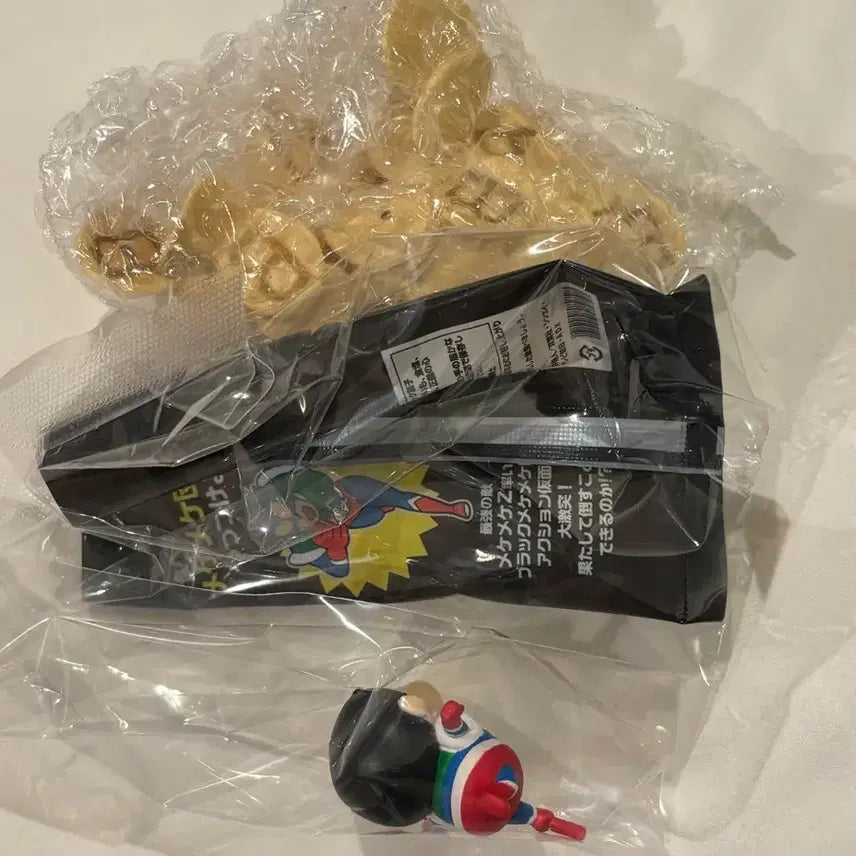 [BUNJANG] Re-Ment Crayon Shin-chan Action Kamen Figure Set / 리멘트 짱구는 못말려 만족 스낵 피규어 액션가면 팝니다
