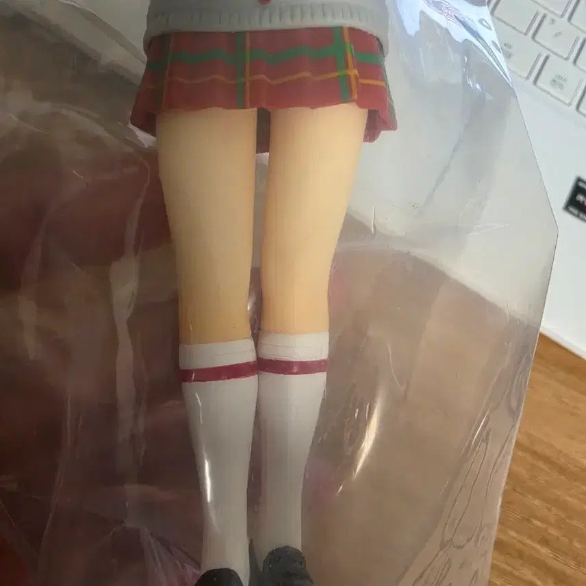 [BUNJANG] K-ON Tsumugi London School Uniform Figure / 케이온 츠무기 런던 피규어