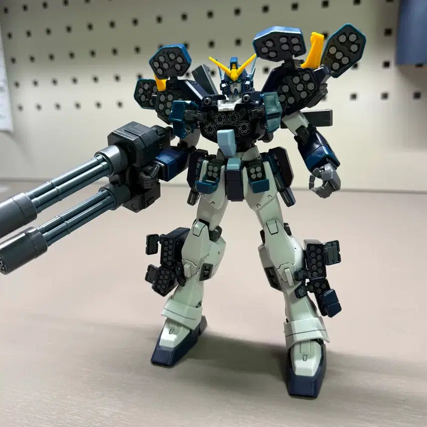 [BUNJANG] MG Gundam Heavyarms Custom (Pre-Assembled) / 가조립) mg 헤비암즈 커스텀