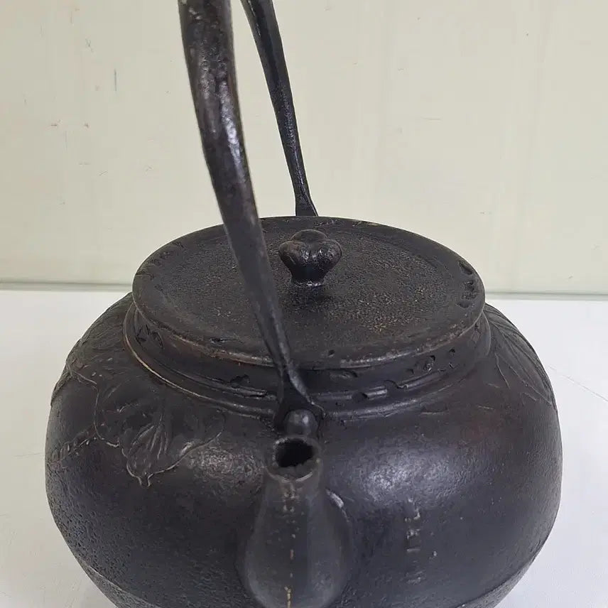 [BUNJANG] Antique Cast Iron Tea Kettle / 근대사 수집 자료 옛날 무쇠 차 다도 주전자