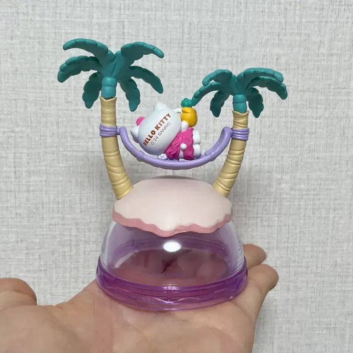 [BUNJANG] Sanrio Hello Kitty Beach Hammock Figure / 산리오 헬로키티 키티 피규어