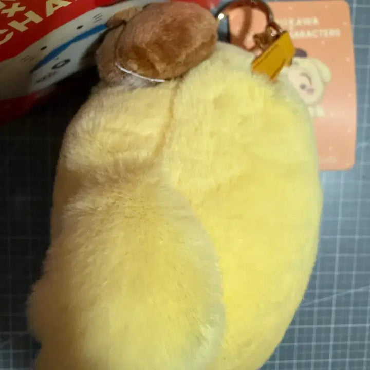 [BUNJANG] Chiikawa Sanrio Usagi Plush Keychain / 치이카와 산리오 캐릭터 우사기 인형 키링