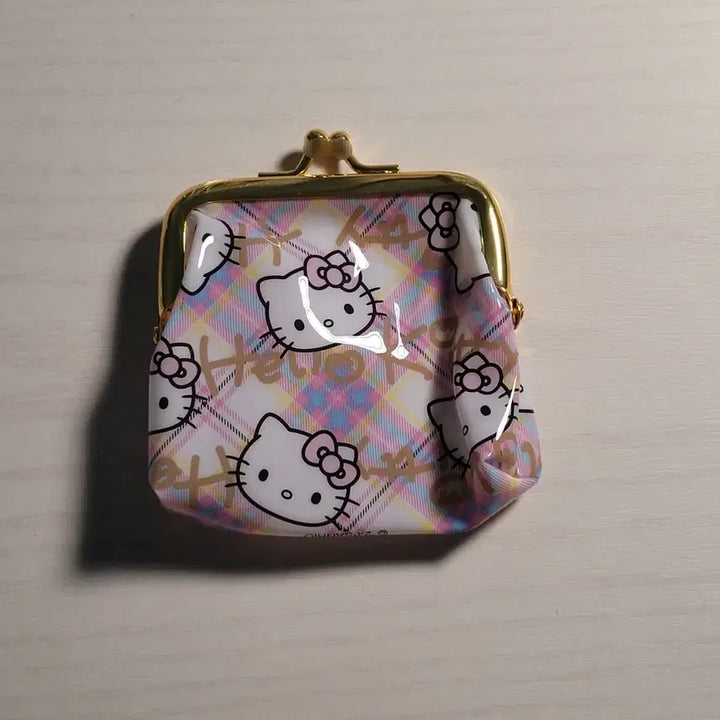 [BUNJANG] Hello Kitty Gamaguchi Coin Purse / 헬로키티 가마구치 동전지갑