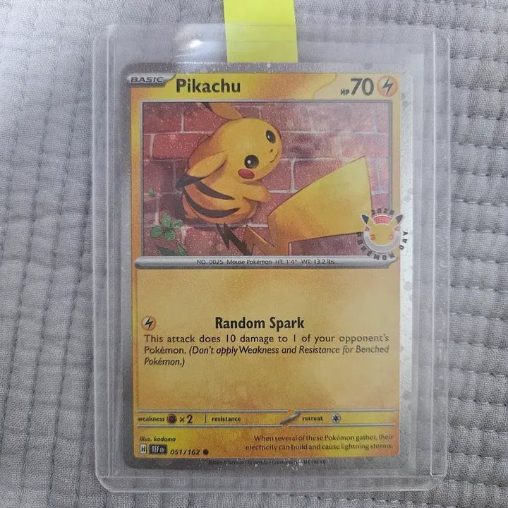 [BUNJANG] Pokemon Card 30th Anniversary Pikachu / 포켓몬카드 30주년피카츄