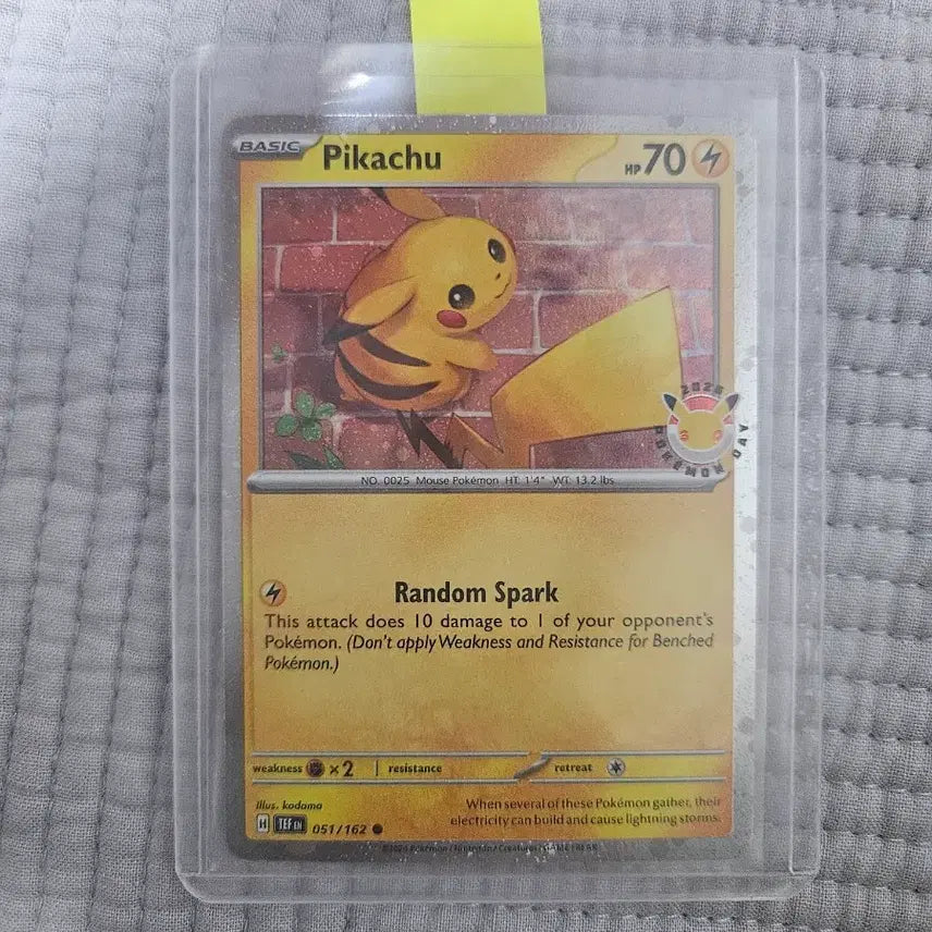 [BUNJANG] Pokemon Card 30th Anniversary Pikachu / 포켓몬카드 30주년피카츄