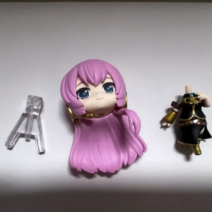 [BUNJANG] Good Smile Company Vocaloid Megurine Luka Nendoroid / 넨도로이드 서프라이즈 피아프로 캐릭터즈 메구리네루카