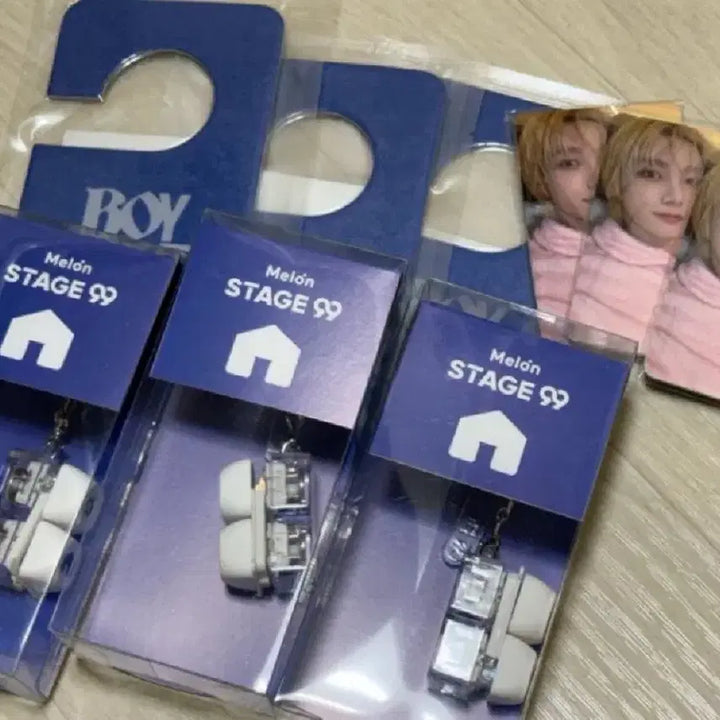 [BUNJANG] BOYNEXTDOOR Stage 99 Reverse Fan Service Photocard Set, Air Freshener, and Keycap Bundle / 보넥도 스테이지99 역조공