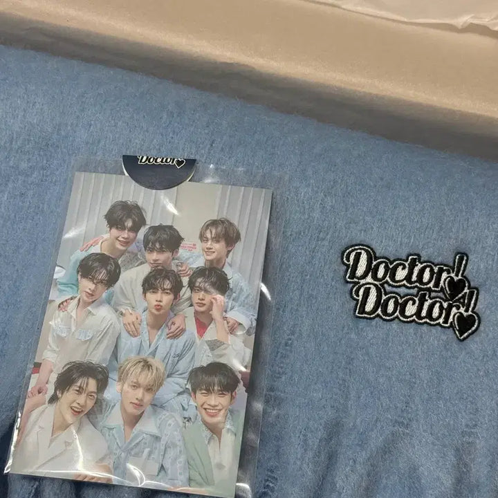 [BUNJANG] ZB1 (ZEROBASEONE) DOKODEMO Doctor Doctor Scarf Bundle Set / 제로베이스원 닥터닥터 역조공 목도리 양도 판매