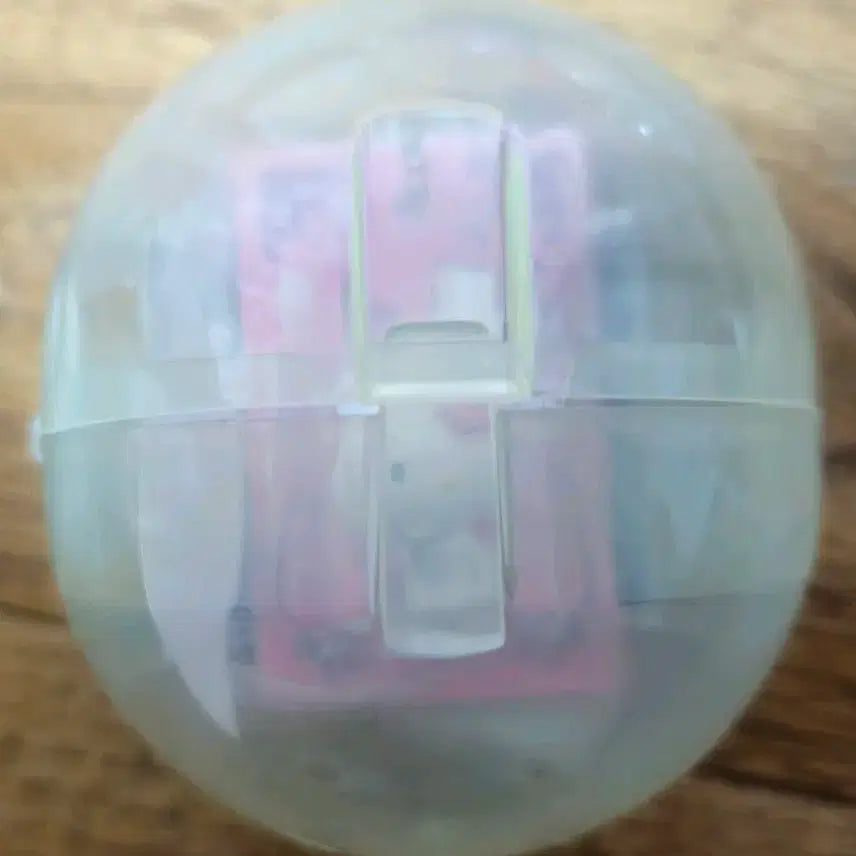 [BUNJANG] Hello Kitty Package Charm Gacha Chami Kitty New / 헬로키티 패키지 참 가챠(챠미키티/새상품)
