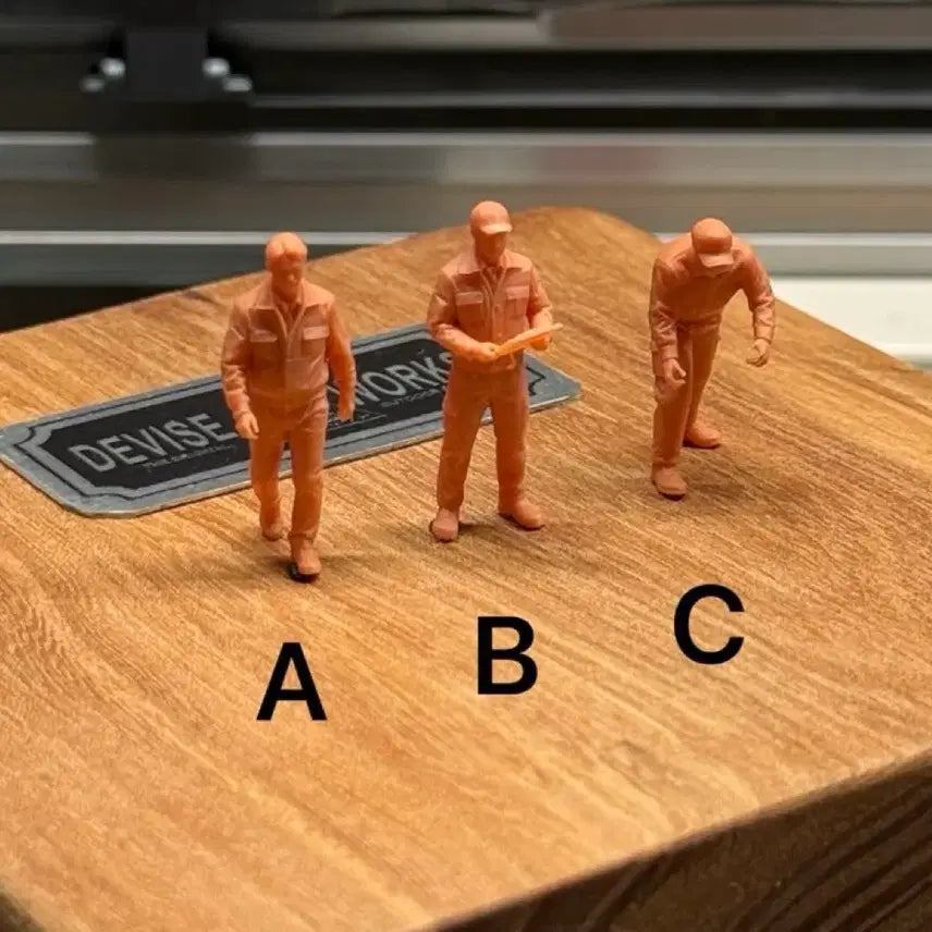 [BUNJANG] 1/64 Scale Unpainted Delivery Person Figure for Diorama / 1/64 피규어 닝겐 사람 택배 화물 토이 미도색 피규어 디오라마 핫휠
