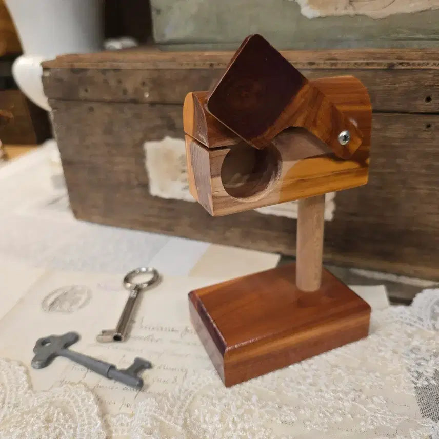 [BUNJANG] Vintage Wooden Stamp Roll Dispenser / 빈티지 우드 우표 롤 디스펜서