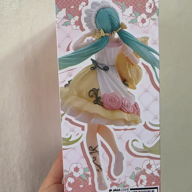 [BUNJANG] Hatsune Miku Wonderland Sleeping Beauty Figure / 하츠네 미쿠 원더랜드 잠자는 숲속의 공주 피규어