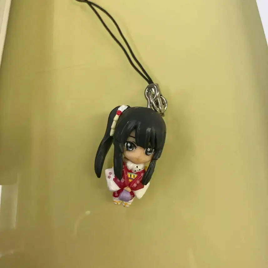 [BUNJANG] K-ON Mio Akiyama Classic Gacha Keyring / 케이온 미오 피규어 고전 가챠 키링