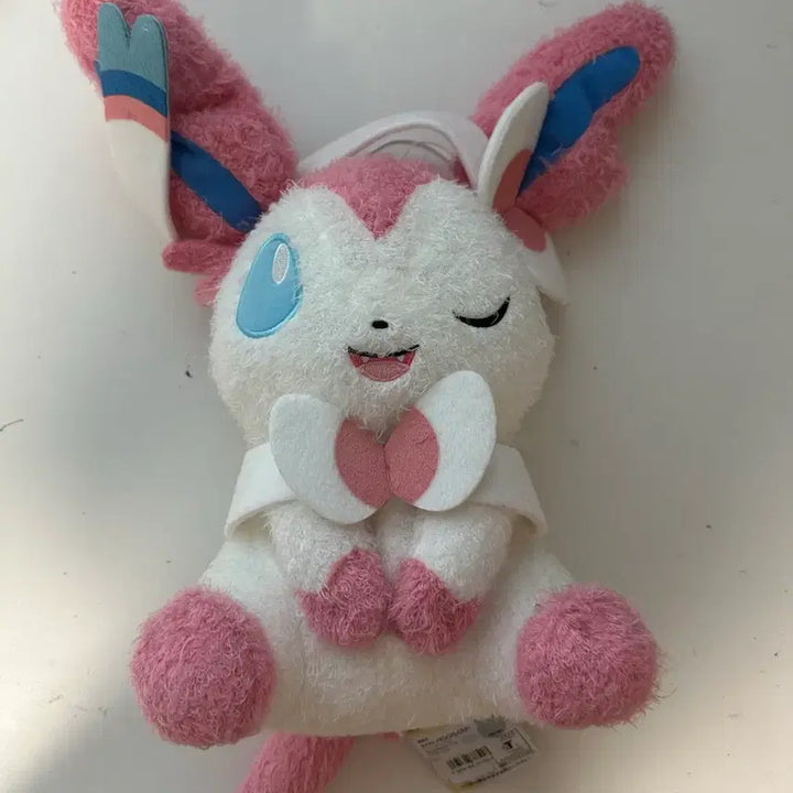 [BUNJANG] Pokemon Sylveon Official Plush Toy / 포켓몬스터 포켓몬 님피아 정품 인형