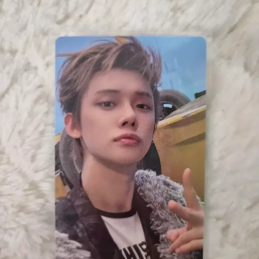 [BUNJANG] TXT Yeonjun Fairy Garment Weverse Shop Lucky Draw Photocard / 투바투 가시잠바 위버스샵 럭드 연준