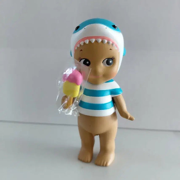 [BUNJANG] Sonny Angel Summer Vacation Shark Figure / 소니엔젤 썸머베케이션 (상어)-반바지 증정