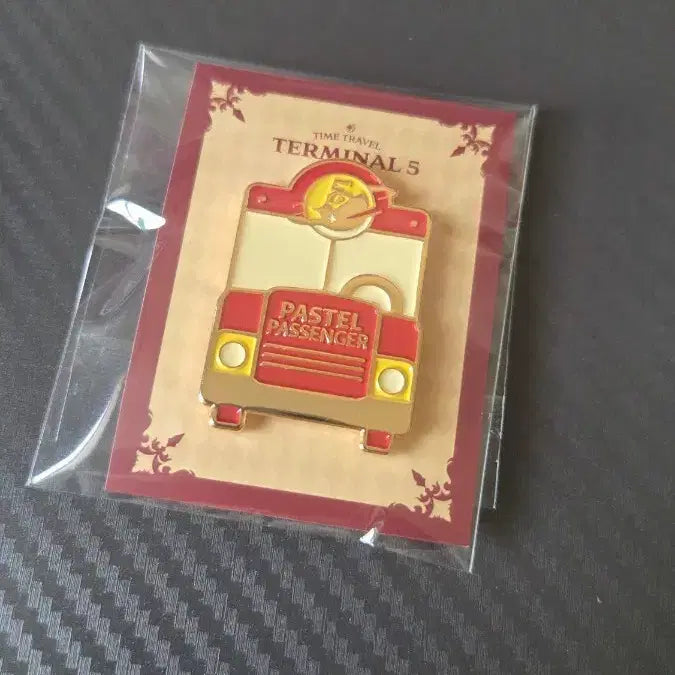 [BUNJANG] Stellive Time Travel Terminal 5 Badge / 스텔라이브 Time Travel Terminal5 뱃지