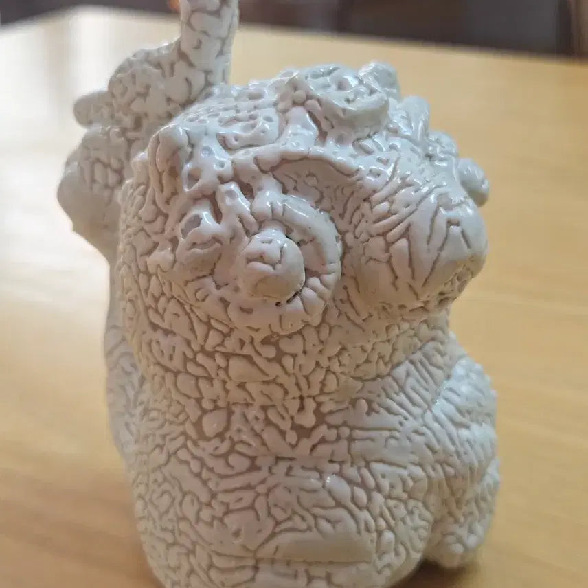 [BUNJANG] Kae Dae Won Ceramic Tiger Sculpture / 케대원 도자기 호랑이조각