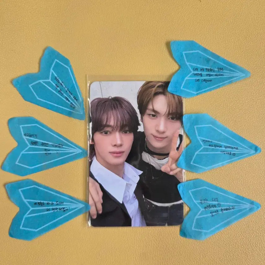 [BUNJANG] Jeongjin POB Photocard + Confetti Bundle / 멤버손글씨 컨페티(2세트,12장)+투어스 콘서트 사이존 한진영재포카