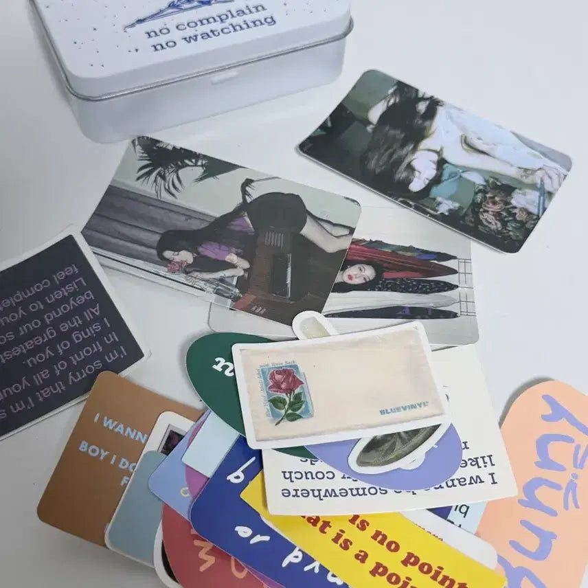 [BUNJANG] Baek Yerin 2020 Turn On That Blue Vinyl Tin Case Stickers / 2020 백예린 굿즈 틴케이스 스티커