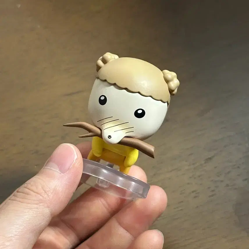 [BUNJANG] Maru is a Puppy Figure - Twig Maru / 마루는 강쥐 피규어 - 나뭇가지 마루