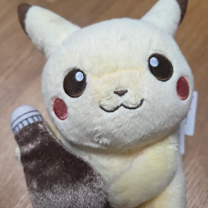 [BUNJANG] Pokemon Pikachu Sepia Graffiti Plush / 마지막 가격) 포켓몬스터 세피아 그래피티 피카츄 인형