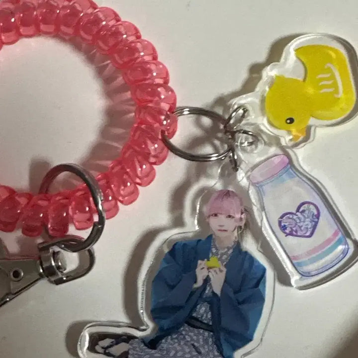 [BUNJANG] Love is Sick Hayate Rakuspa Acrylic Keychain / (급전)라부싯쿠 하야테 라쿠스파 극락탕 아크키
