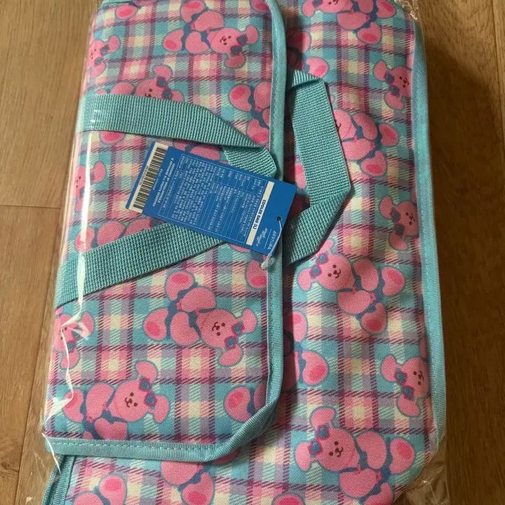 [BUNJANG] Wiggle Wiggle Cooler Bag + K League Blue Marble + Monster Cafe Board Game Set / 위글위글 보냉백+K리그 부루마불+몬스터카페 보드게임
