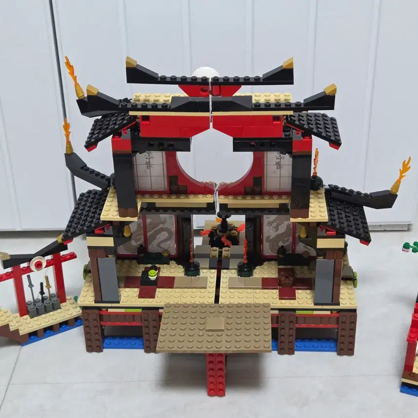 [BUNJANG] LEGO Ninjago 2507 Temple of Fire / 레고 닌자고 2507 불의신전입니다