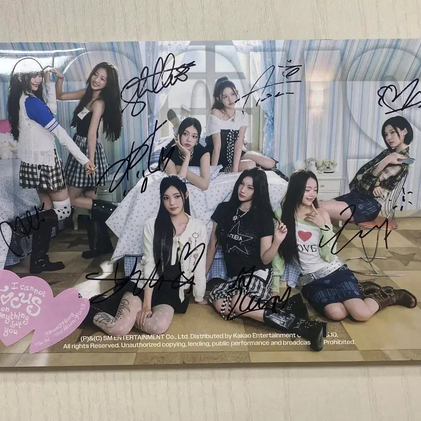 [BUNJANG] Hatehate Autographed Album / 하투하 친필싸인앨범
