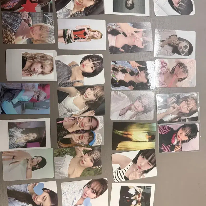 [BUNJANG] LE SSERAFIM Merchandise Bundle Set / 르세라핌 굿즈 일괄