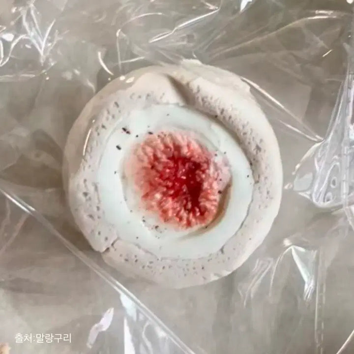 [BUNJANG] Candy Cute Fig Roll Cake Squishy / Candy Cute 밀크티 무화과 롤케이크 말랑이