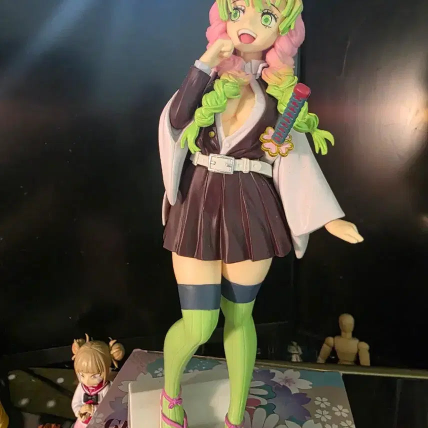 [BUNJANG] Mitsuri &amp; Obanai Glitter Costume Set / 택포 글리터 미츠리 유대의장 이구로세피아 셋트