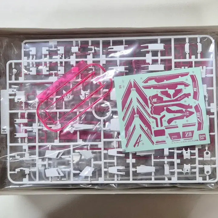 [BUNJANG] Bandai RG MSZ-006-3 Zeta Gundam Unit 3 / 반다이 [RG] MSZ-006-3 제타 건담 3호기